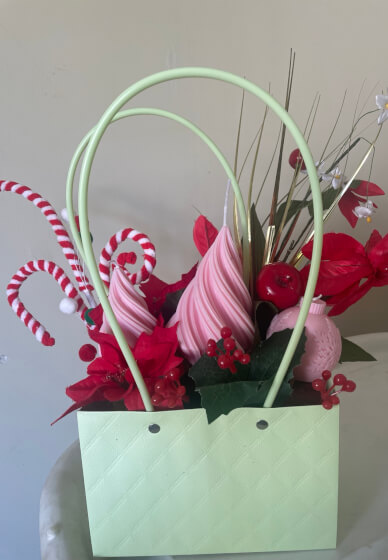 Christmas Candle Flower Arrangement Workshop