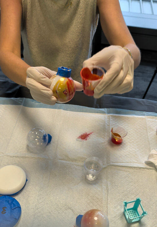 Christmas Ornaments Workshop: Bubbles and Baubles in Fluid Art