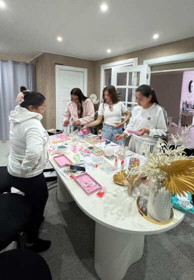 Decorate Your Own Decoden Craft Workshop