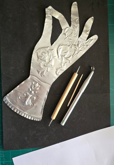 Metal Embossing Workshop: Day of the Dead Catrina Skull