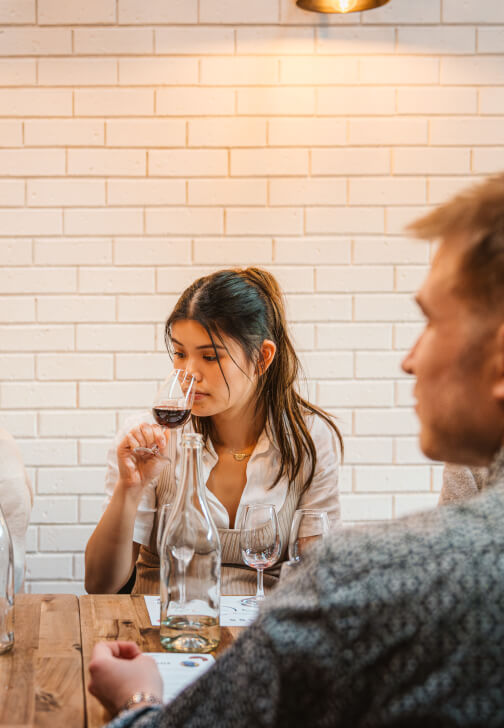 Oyster and Wine Tasting Experience