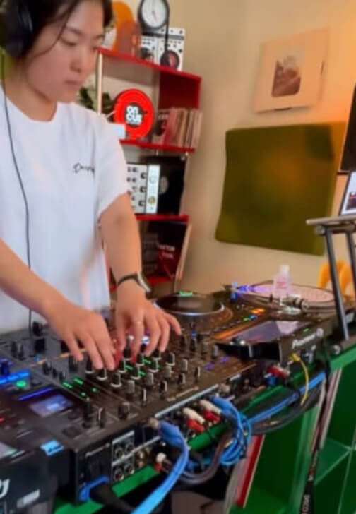 Private One-on-One DJ Mixing Lesson