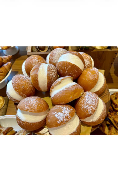 Seasonal Maritozzi and Artisan Bread Baking Experience