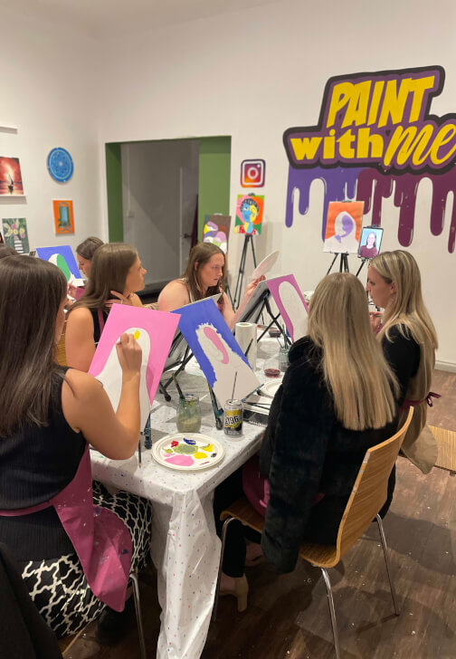 Painting class in Northcote