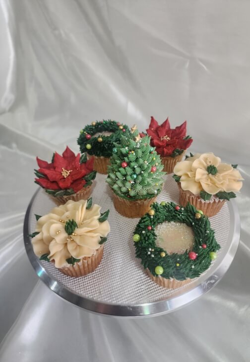Christmas Floral Cupcake Bouquet Workshop