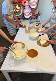 Christmas Honey Cake Baking and Decorating Workshop