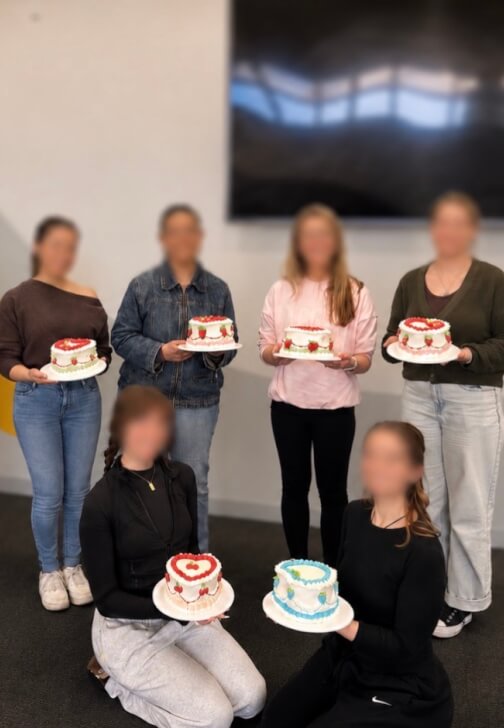 Christmas Lambeth Cake Decorating Workshop