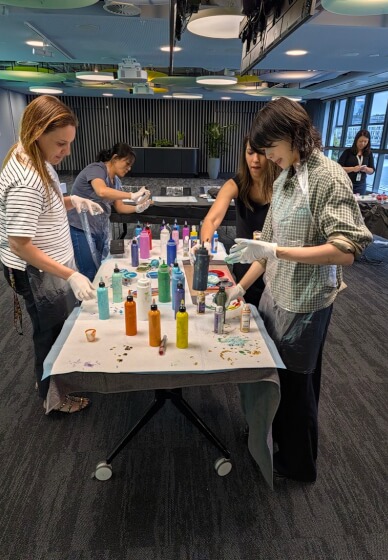 Christmas Ornaments Workshop: Bubbles and Baubles in Fluid Art