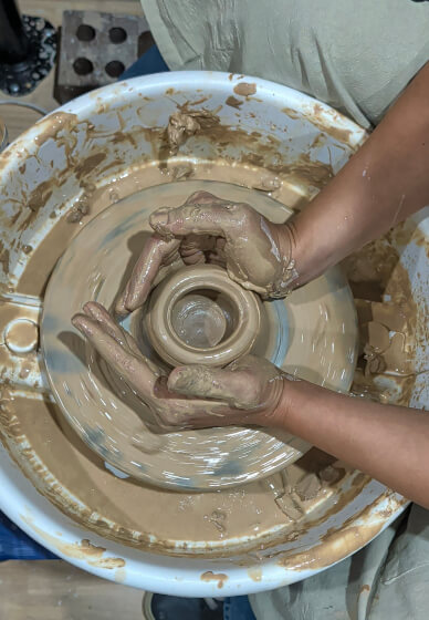 Christms Pottery Workshop: Ceramic Painting, Hand Building