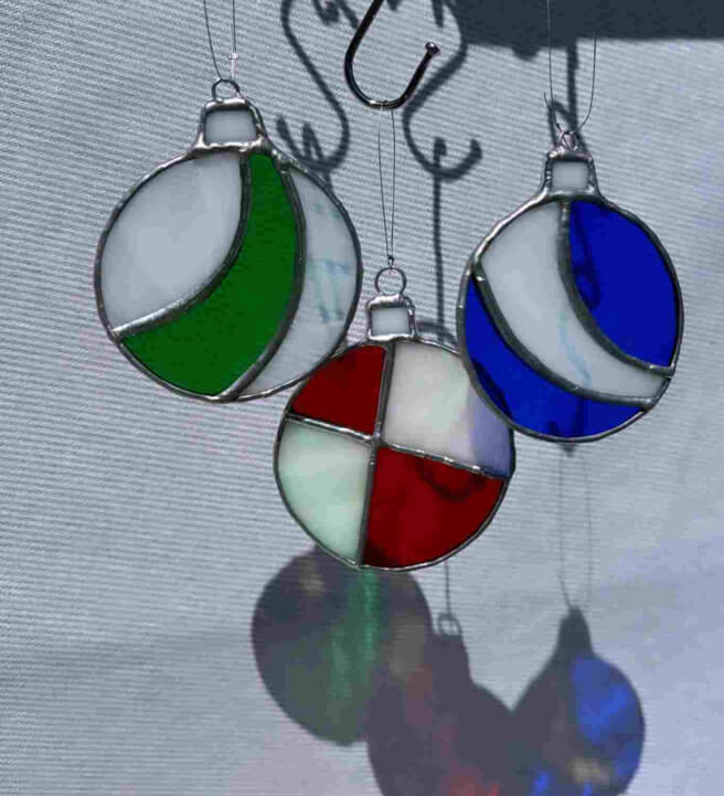 Photo from a glassblowing and Mosaic class in Kingsford