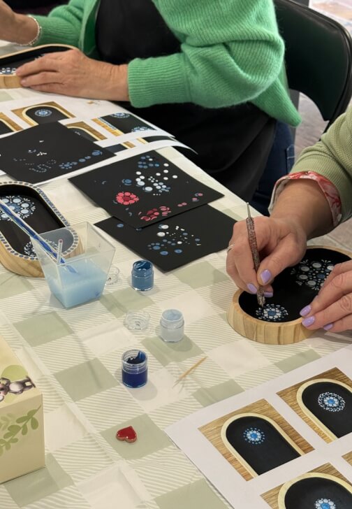 Painting class in Springwood, NSW