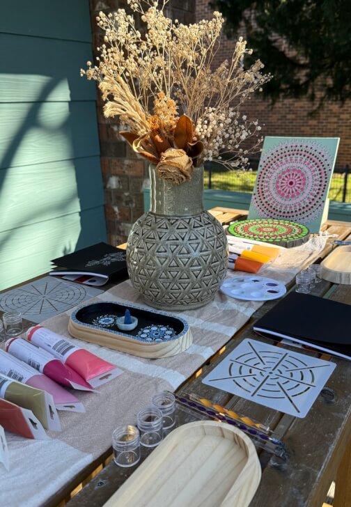 Painting class in Springwood with Prachi Patel
