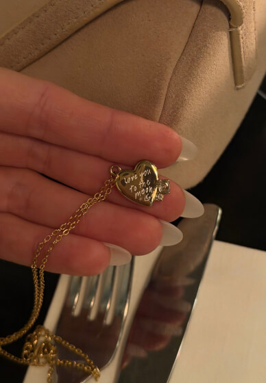 Keepsakes Hand Engraved Jewellery Workshop