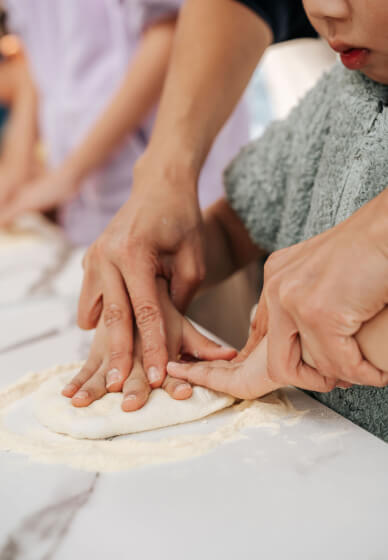 Kids Christmas Pizza Making Class - Enzo's Cucina Macarthur