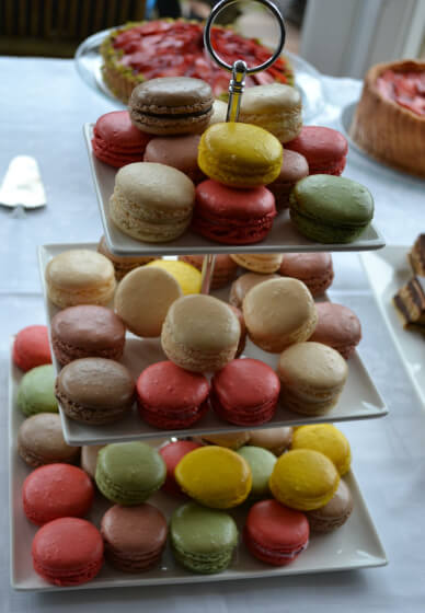 Macaron Class, from Bite Size to Decadent Gateau Class