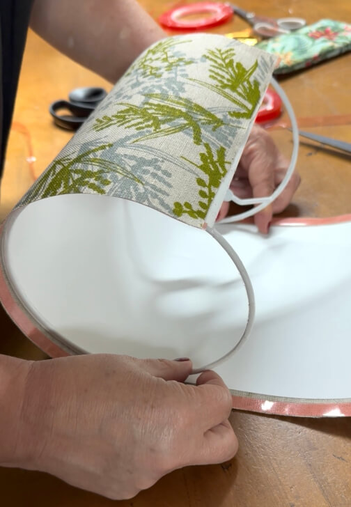 Pottery class in Gerringong with lampelier
