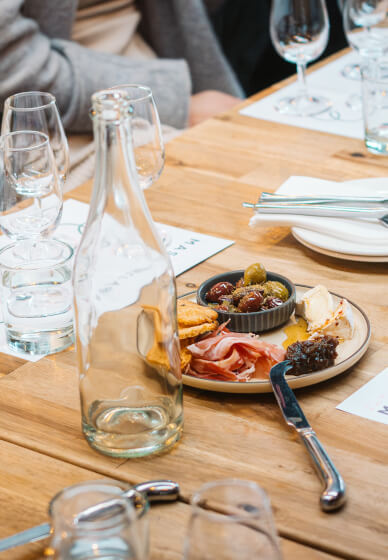 Oyster and Wine Tasting Experience