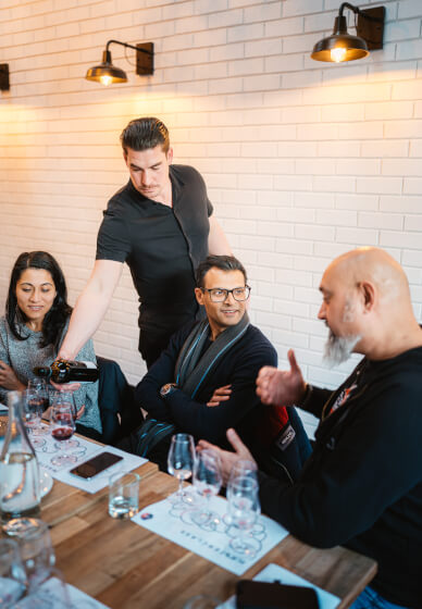 Oyster and Wine Tasting Experience