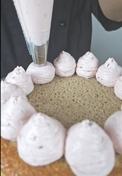 Premium DIY Cake Making Experience: Choose Your Flavour