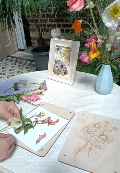 Pressed Flower Art Workshop at Rippon Lea Estate