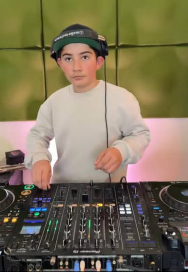 Private One-on-One DJ Mixing Lesson