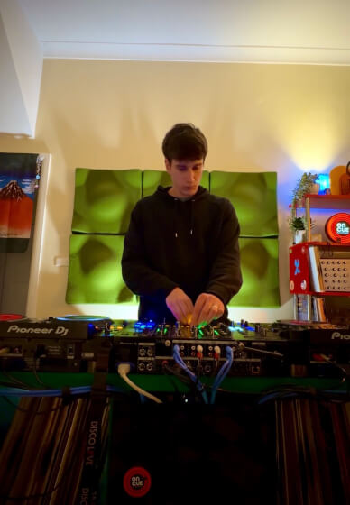 Private One-on-One DJ Mixing Lesson