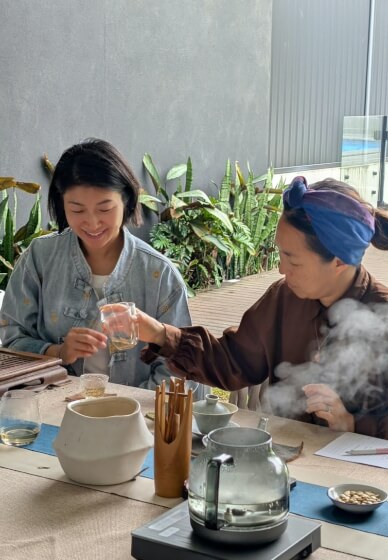 Red Tea Masterclass: Tea with Bec