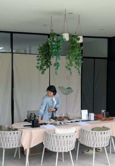 Red Tea Masterclass: Tea with Bec