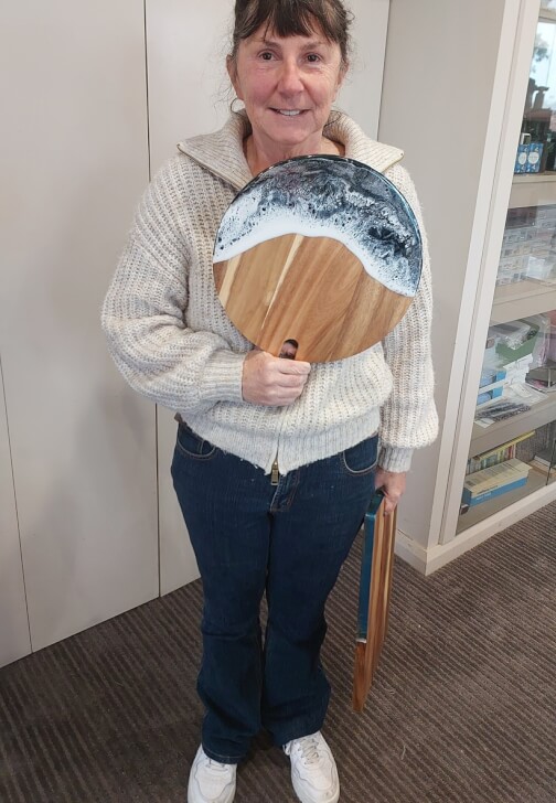 Resin Ocean Wave Cheeseboard Workshop