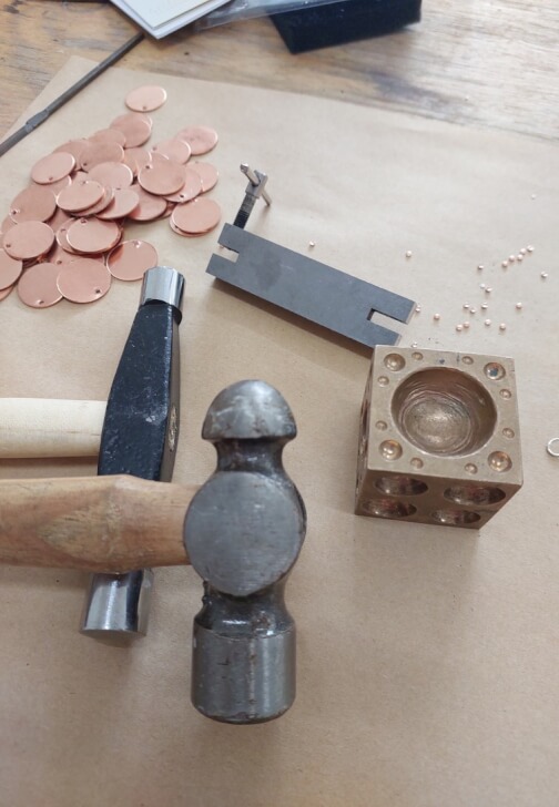 Photo from a jewellery Making class in Glen Waverley