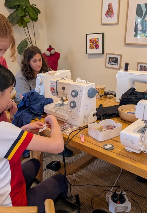 Textiles class in Oakleigh South, VIC