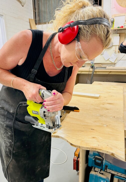 Woodworking class in Frenchs Forest with Girl and Grain