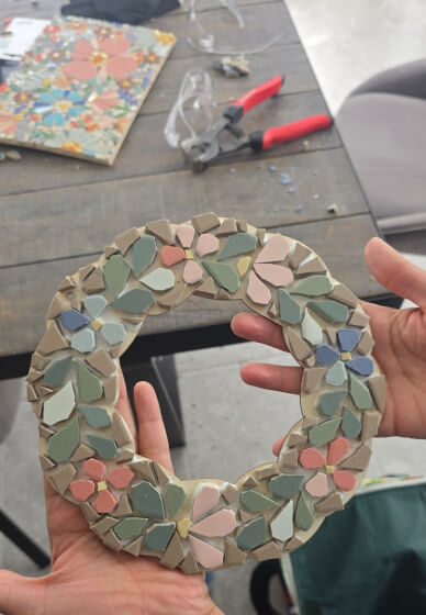 Wreath Mosaic Class Sydney | Gifts | ClassBento