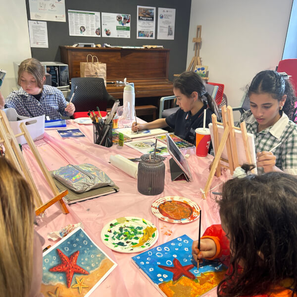 Photo from a Sara art Centre workshop