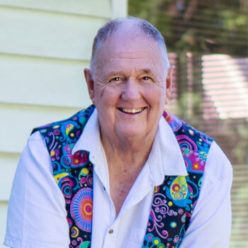 Psychic Andrew Warnes