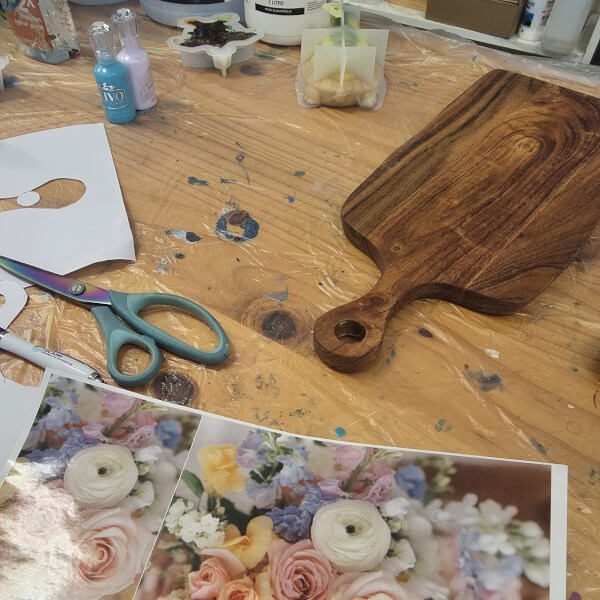 Bespoke Board Art, Custom Imagery and Resin Board Class review by Angela Abussi - Brisbane