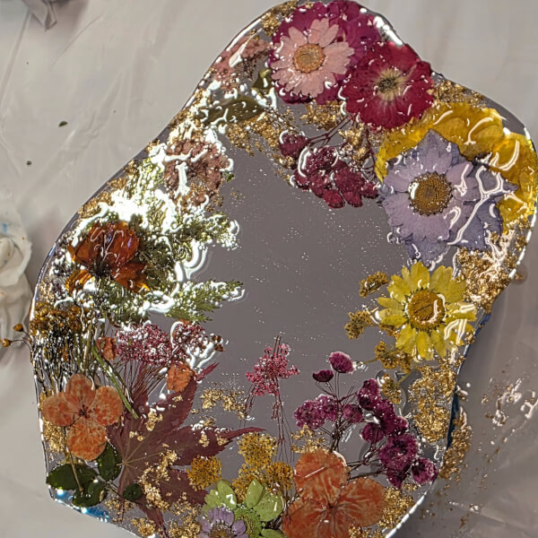 Resin Art Class: Mirror Design review by Leanne Hewes - Sydney