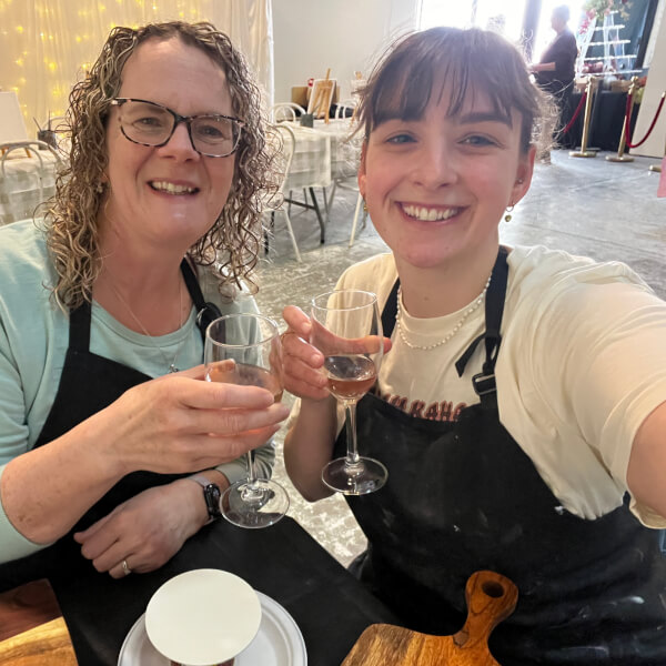 Resin Cheese Board and Sip Class review by Beth Ollington - Melbourne